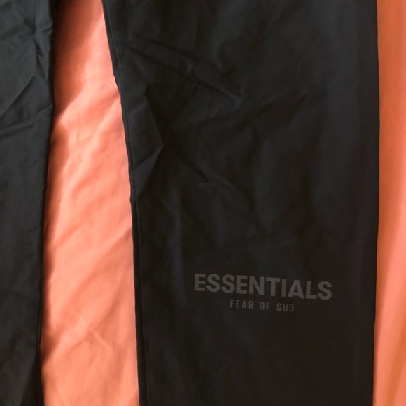 ESSENTIALS BLACK TRACK PANTS - Picture 4 of 6